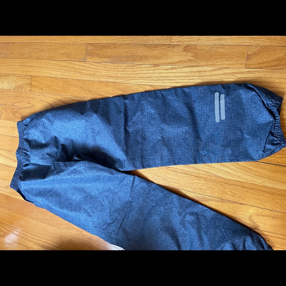 Kids’ outdoor pants size 8
